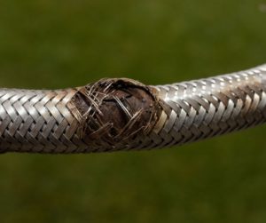 Emergency Plumber Tips for Burst Pipes and Hose Issues
